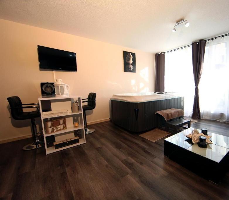 Jac-cosy Apartment *